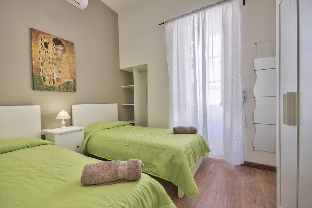Valletta Luxe 3-Bedroom Duplex Penthouse With Sea View Terrace And Jacuzzi Dış mekan fotoğraf