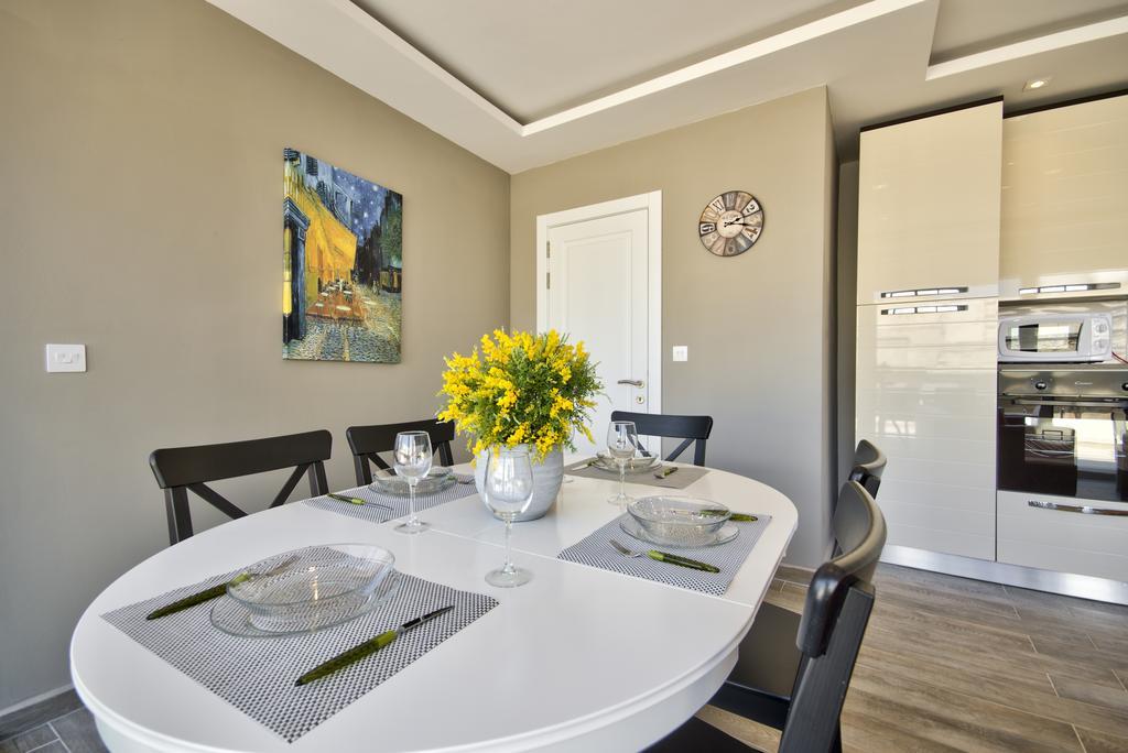 Valletta Luxe 3-Bedroom Duplex Penthouse With Sea View Terrace And Jacuzzi Dış mekan fotoğraf