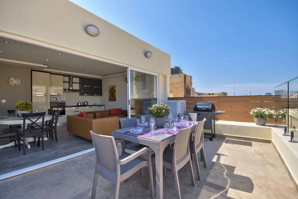 Valletta Luxe 3-Bedroom Duplex Penthouse With Sea View Terrace And Jacuzzi Dış mekan fotoğraf